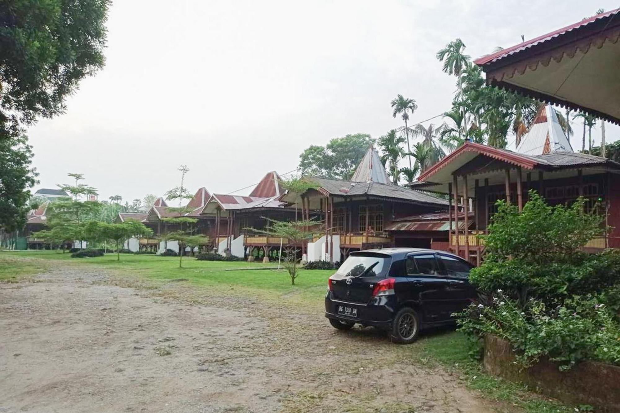 Hotel Pantai Panjang Bengkulu Redpartner ภายนอก รูปภาพ